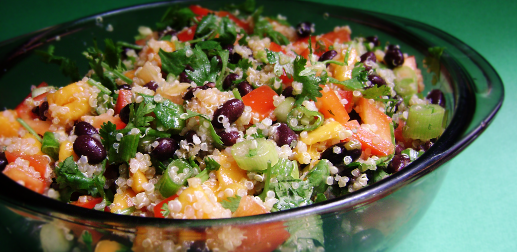 Quinoa,_Black_Bean,_and_Mango_Salad Quinoa,_Black_Bean,_and_Mango_Salad